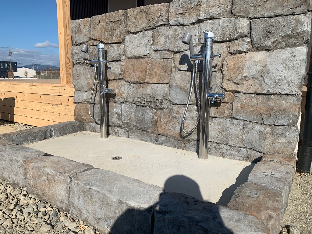 モルタル造形足洗い場